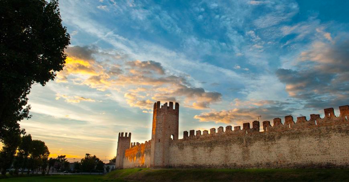 Le mura al tramonto: visita guidata alla citt&agrave; di Montagnana (PD)
